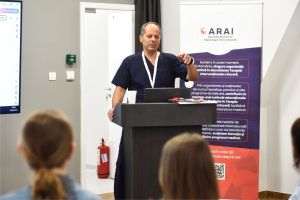 ”Am realizat cât de important este să ajuţi pacientul să iasă din cercul suferinţei cronice”